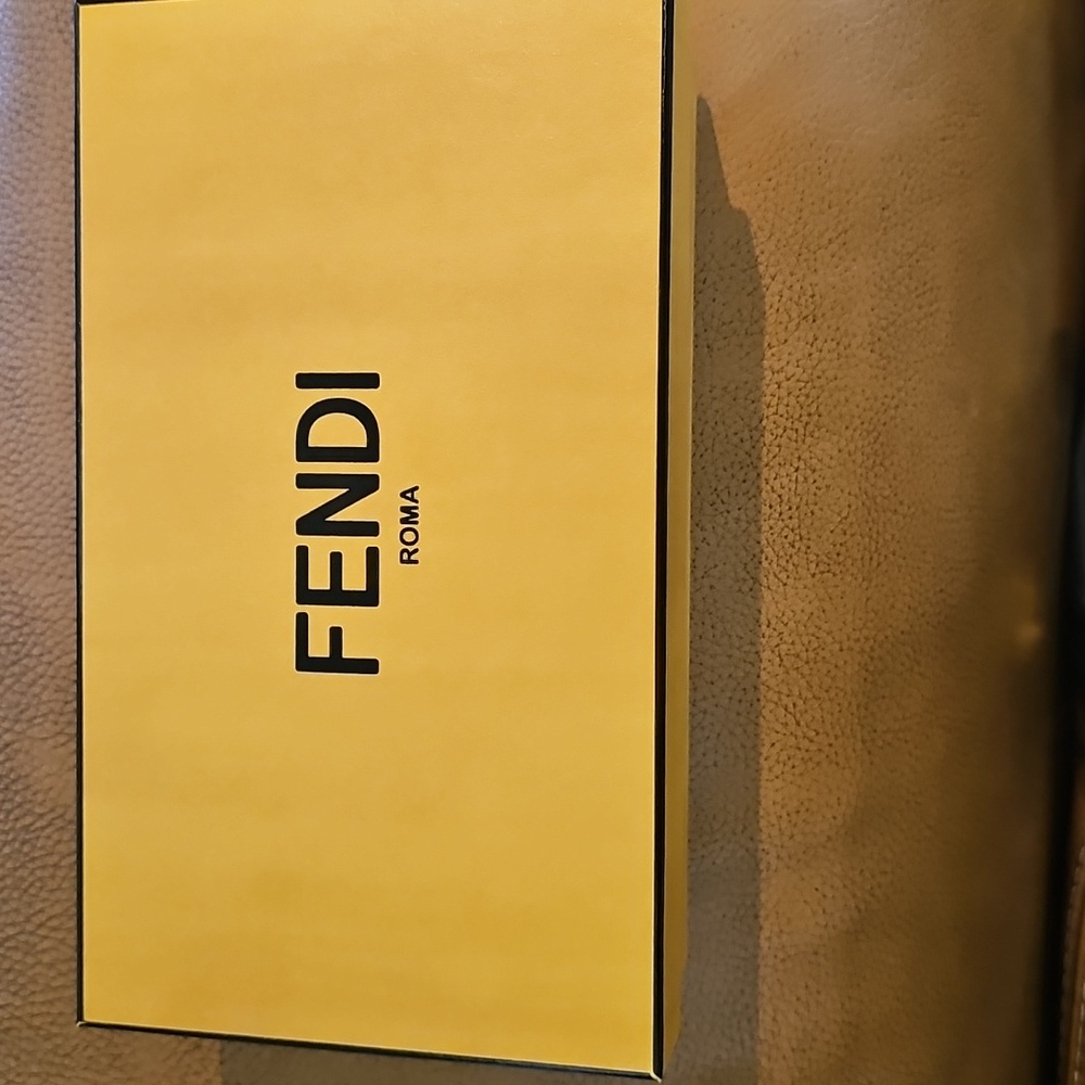 Fendi Box - Yellow & Black